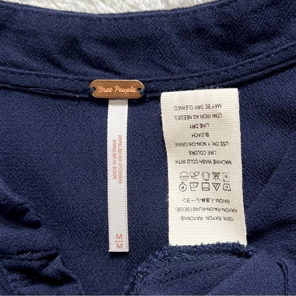 Free People Navy Blue Henley 3/4 Bell Sleeve High Low Tunic Peasant Top - Picture 14 of 15